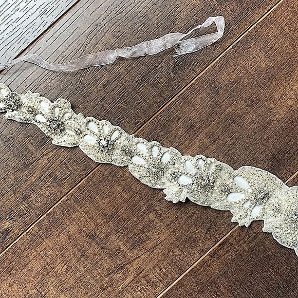 Handmade Beaded Rhinestone Belt - Picture 4 of 6